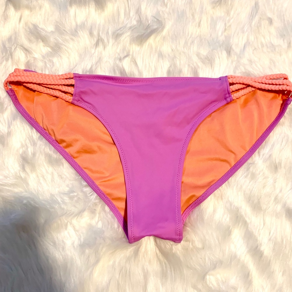 VS Bikini Set - Picture 5 of 7